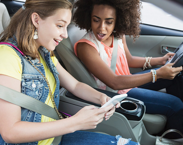 distracted driving, texting and driving, netflix and driving