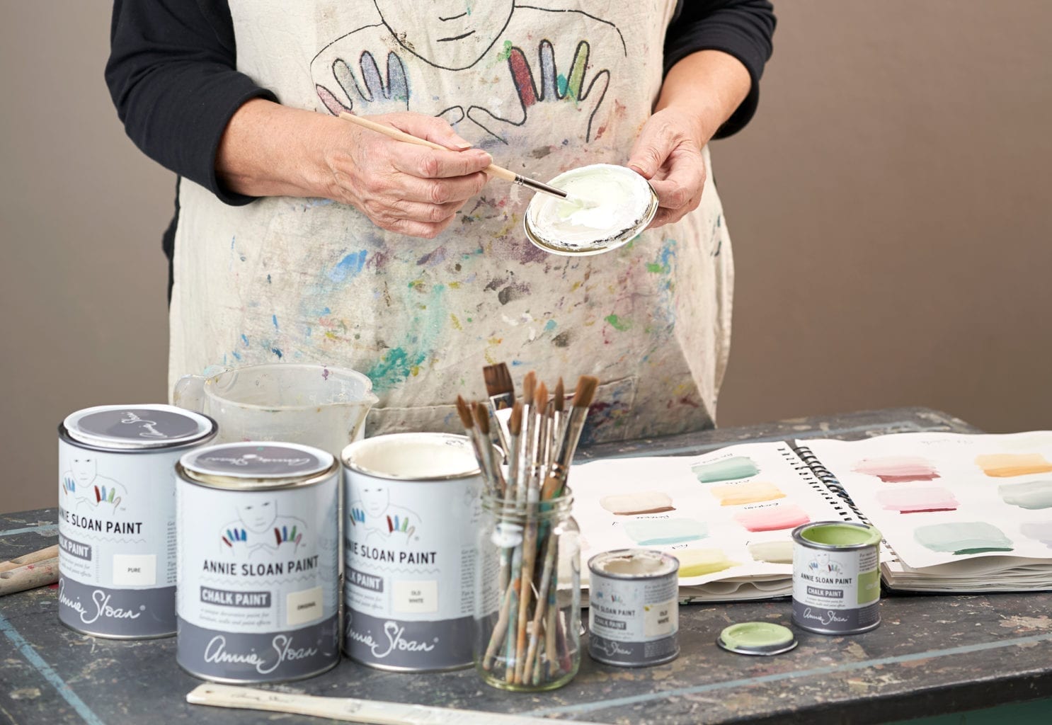 Chalk paint workshop at Mama's Happy