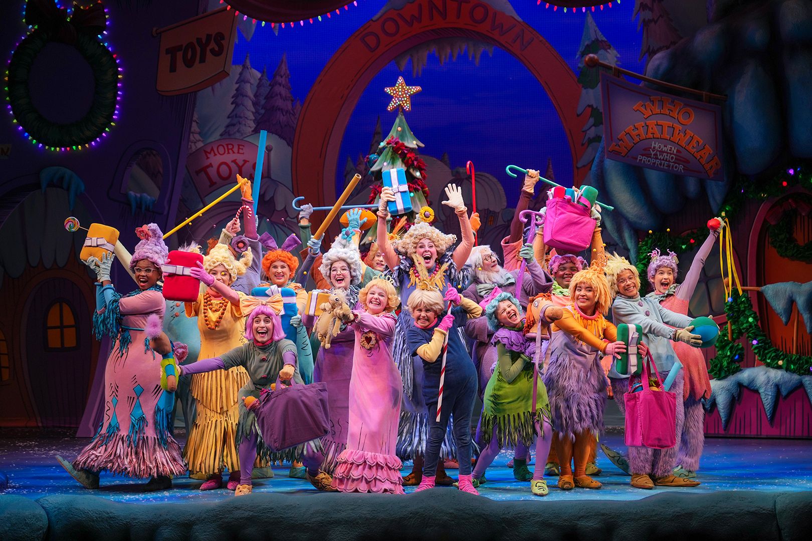 Dr. Seuss's How The Grinch Stole Christmas! playing at Minneapolis Children’s Theater through January 4. Thursday November 6, 2025 Glen Stubbe/Children’s Theatre Company